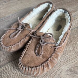 Ugg slippers